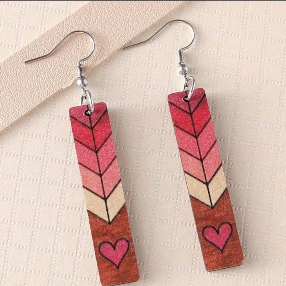 Pink Heart Arrow Dangle Earrings New Wooden Valentine Style